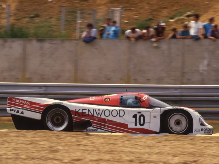 Porsche 962