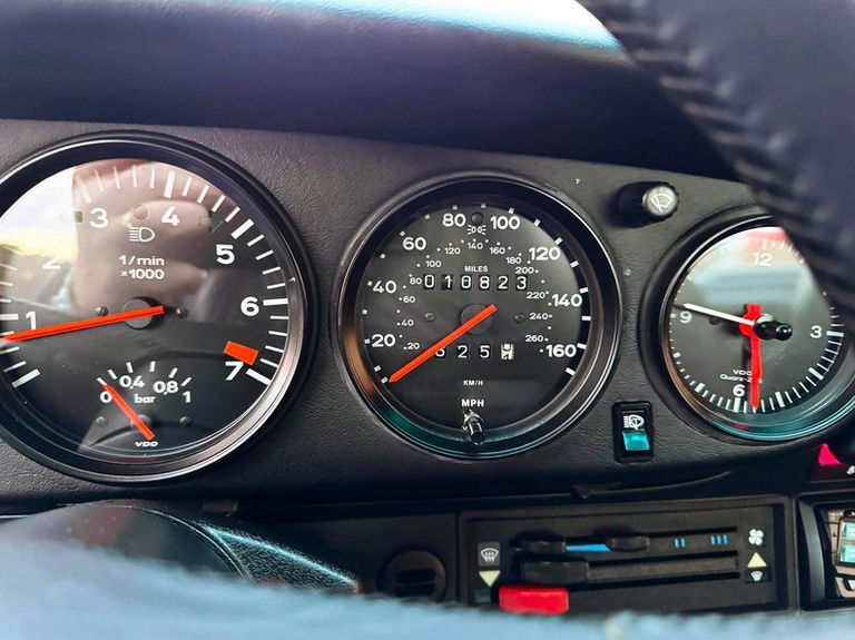 Porsche 911 Turbo 3.3 (US)