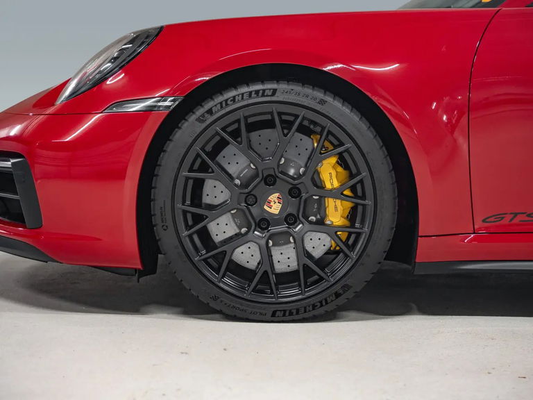 Porsche 992 Targa 4 GTS