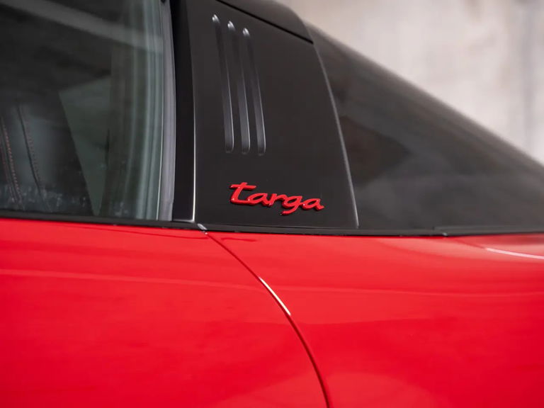 Porsche 992 Targa 4 GTS