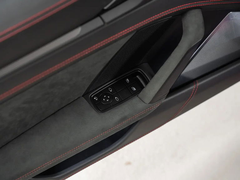 Porsche 992 Targa 4 GTS