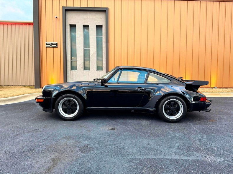 Porsche 911 Turbo 3.3 (US)