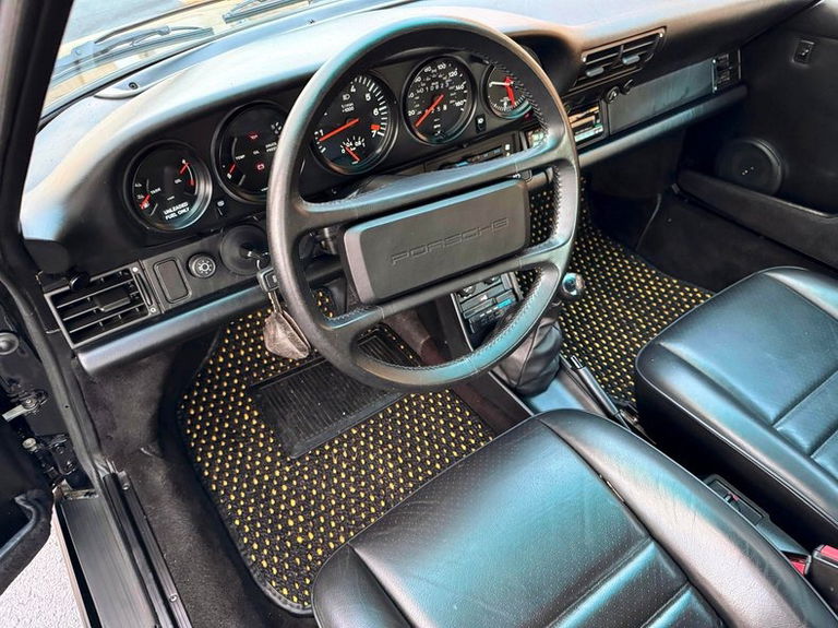 Porsche 911 Turbo 3.3 (US)