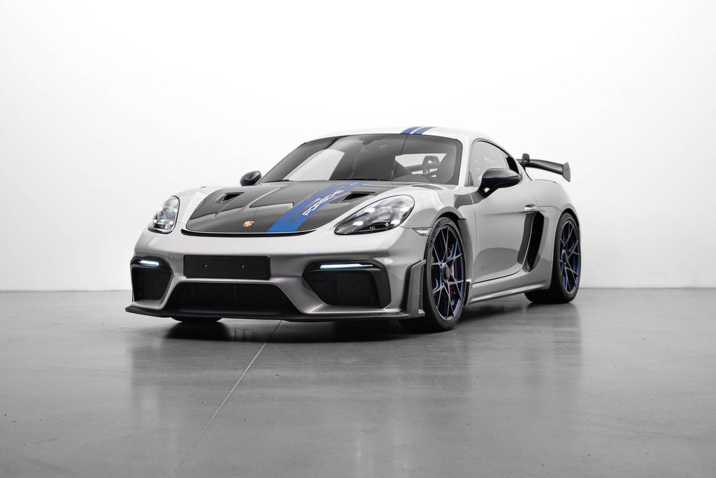 Porsche 718 Cayman GT4 RS