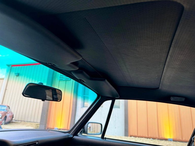 Porsche 911 Turbo 3.3 (US)