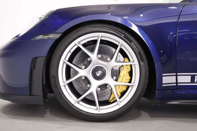 Porsche 992.2 GT3 Touring