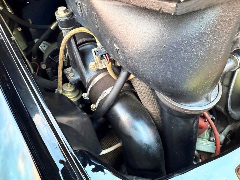 Porsche 911 Turbo 3.3 (US)