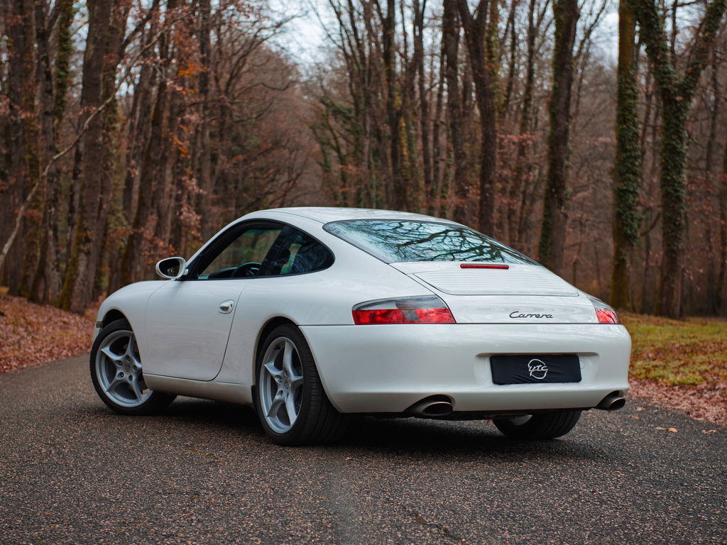 Porsche 996 Carrera