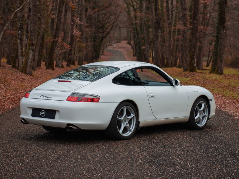Porsche 996 Carrera
