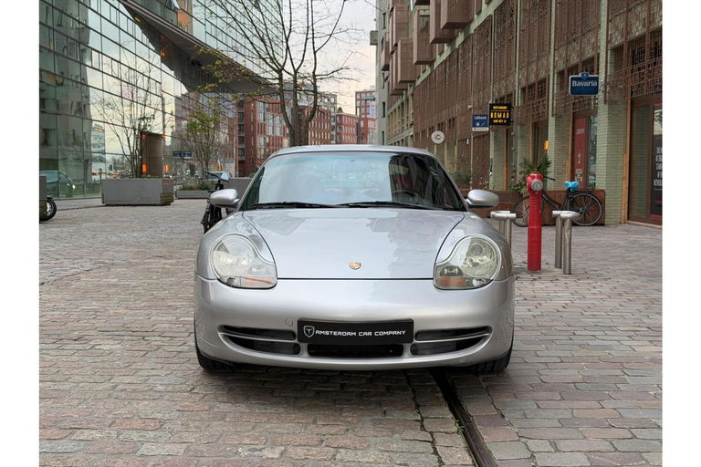 Porsche 996 Carrera