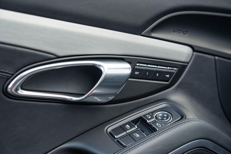 Porsche 981 Boxster S