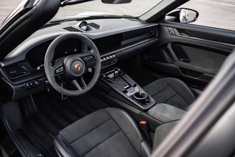 Porsche 992.2 Targa 4 GTS