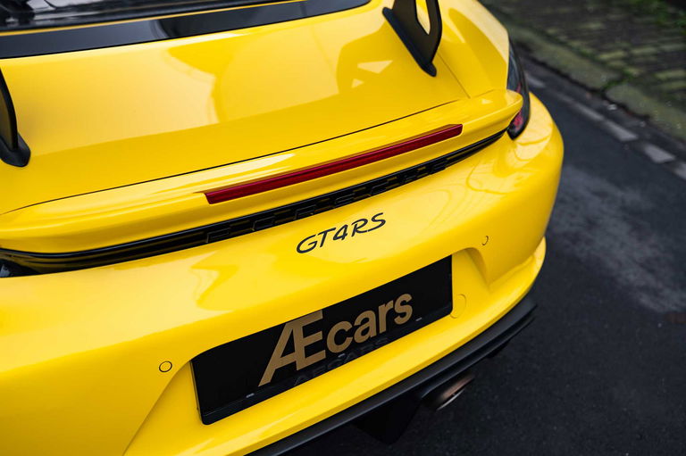 Porsche 718 Cayman GT4 RS