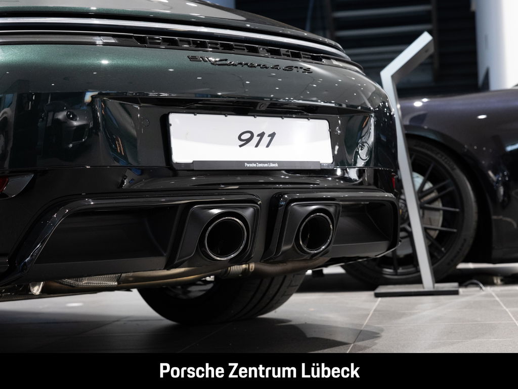 Porsche 992.2 Carrera 4 GTS