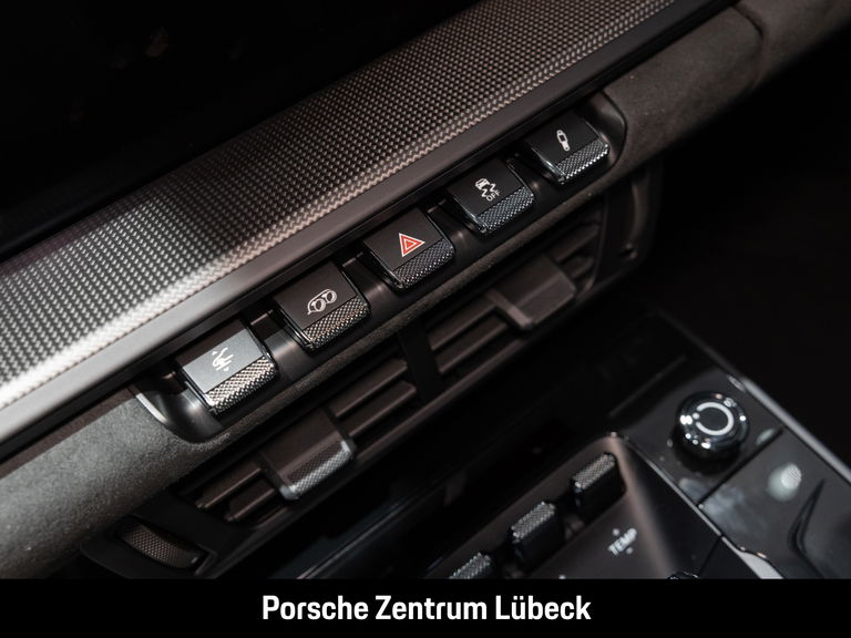 Porsche 992.2 Carrera 4 GTS