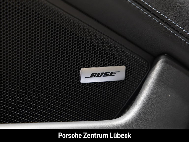 Porsche 992.2 Carrera 4 GTS