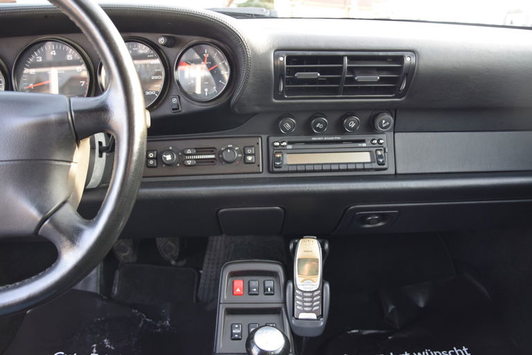 Porsche 993 Carrera 4S