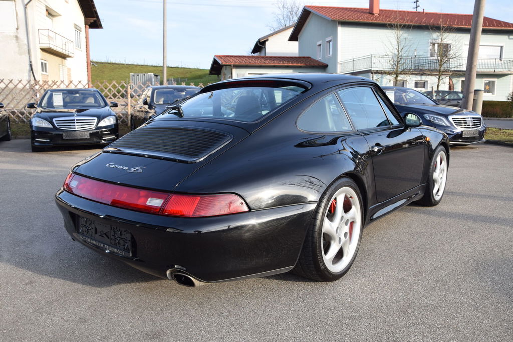 Porsche 993 Carrera 4S