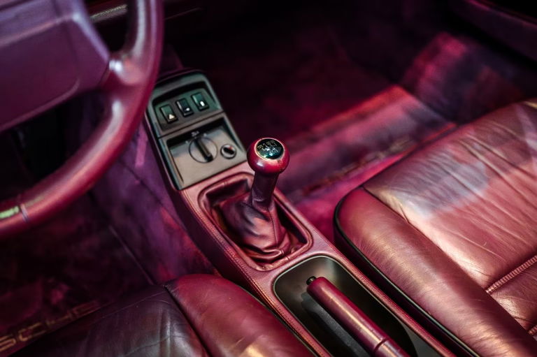 Porsche 964 Carrera 2 Cabrio WTL