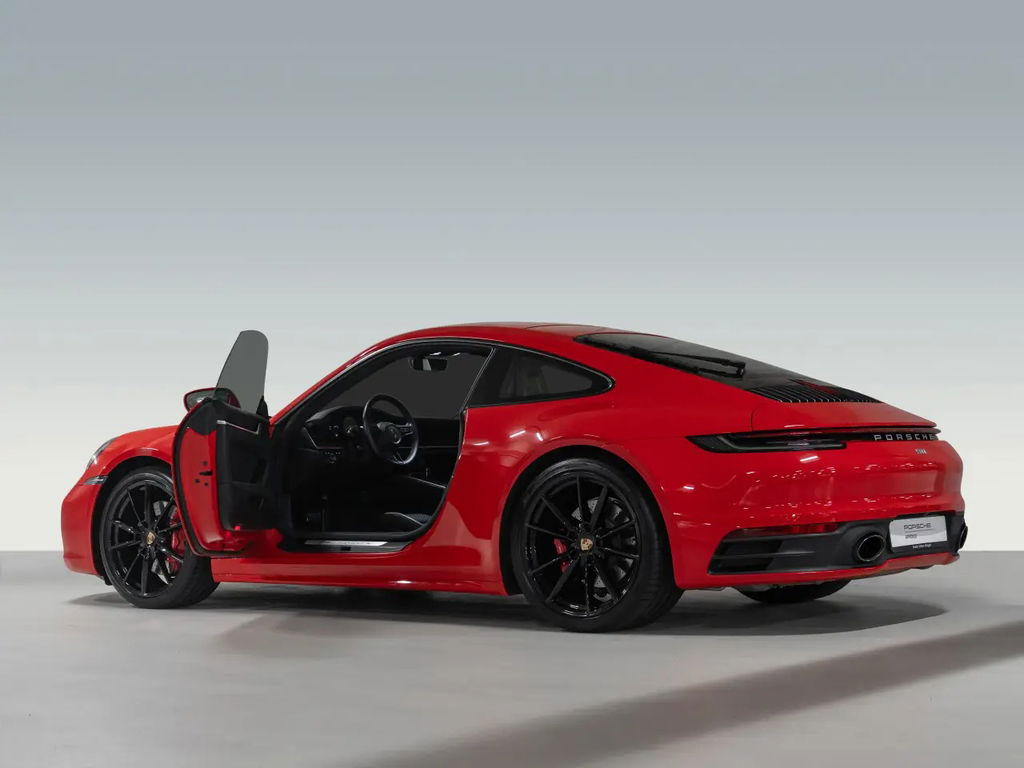 Porsche 992 Carrera 4S