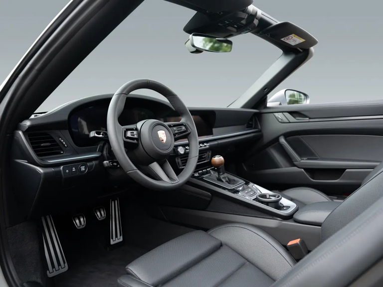 Porsche 992.2 Carrera T