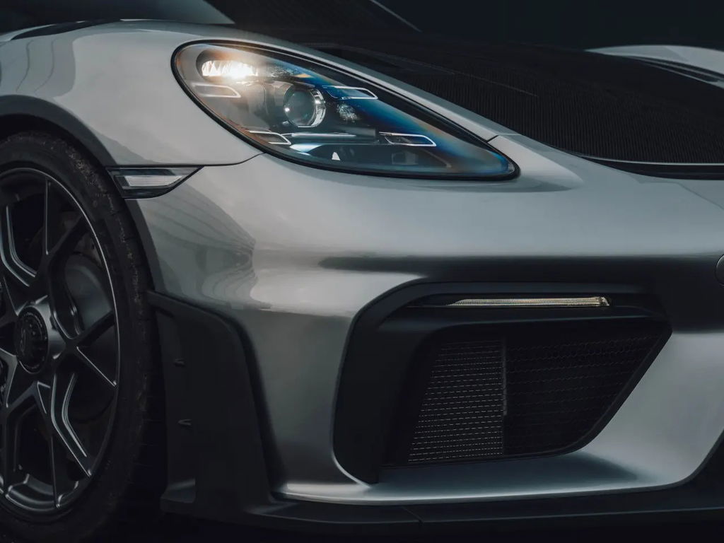 Porsche 718 Cayman GT4 RS