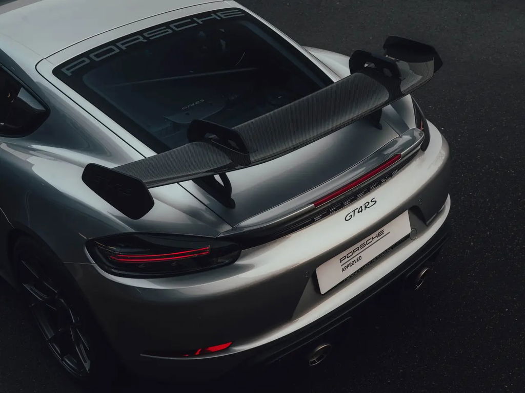 Porsche 718 Cayman GT4 RS