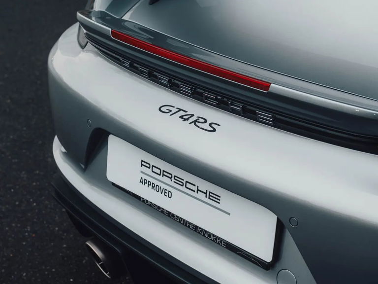 Porsche 718 Cayman GT4 RS