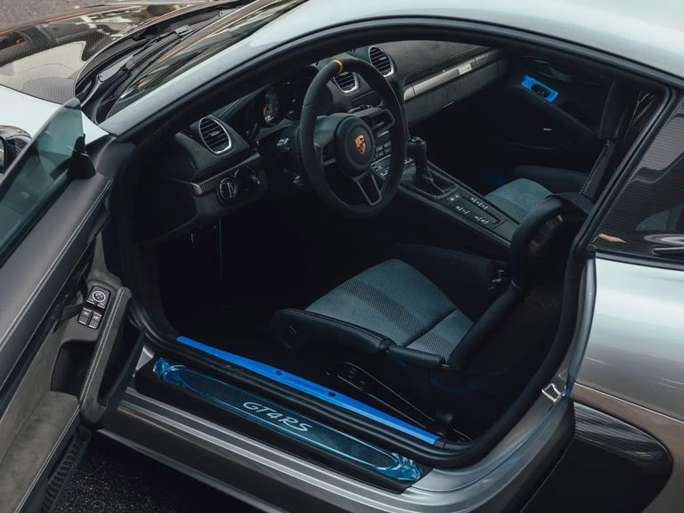 Porsche 718 Cayman GT4 RS