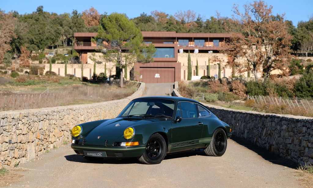 Porsche 911 Backdate