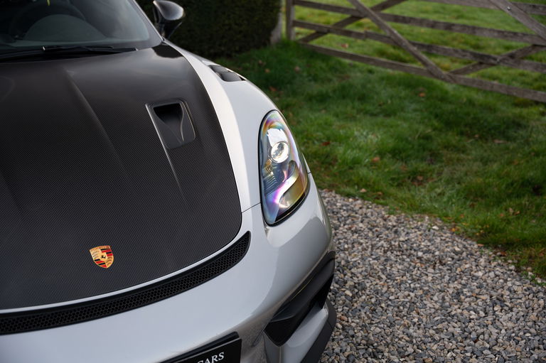 Porsche 718 Cayman GT4 RS