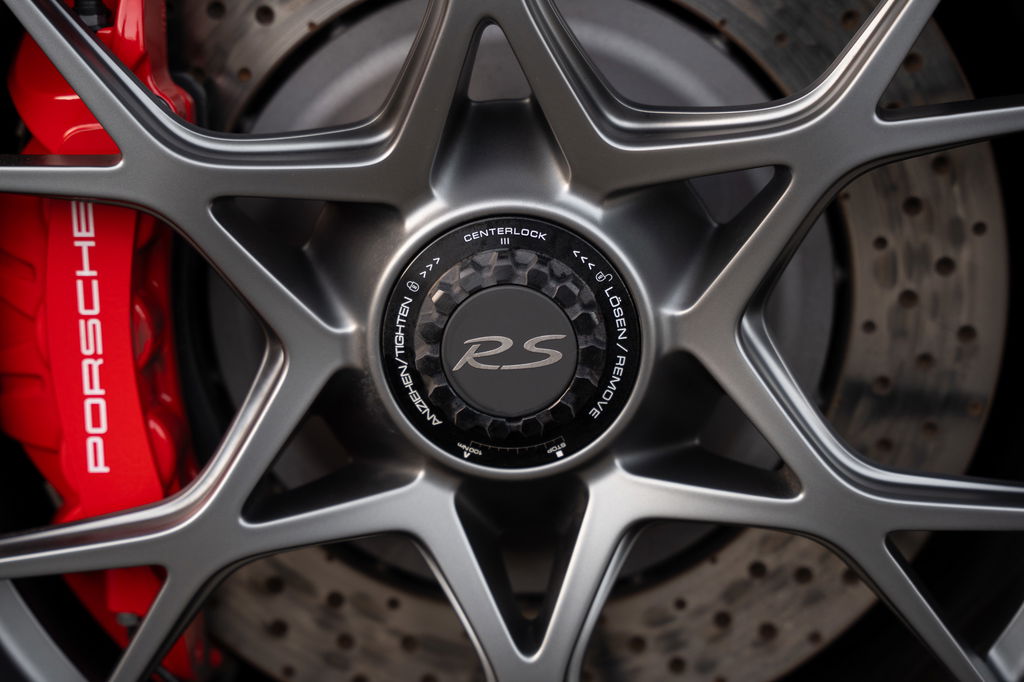 Porsche 718 Cayman GT4 RS