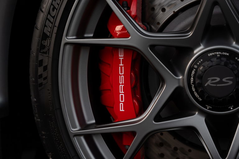 Porsche 718 Cayman GT4 RS