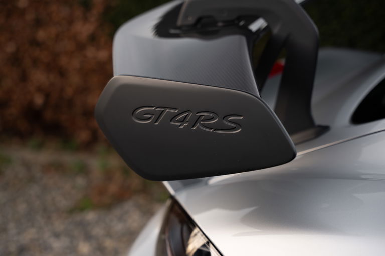 Porsche 718 Cayman GT4 RS