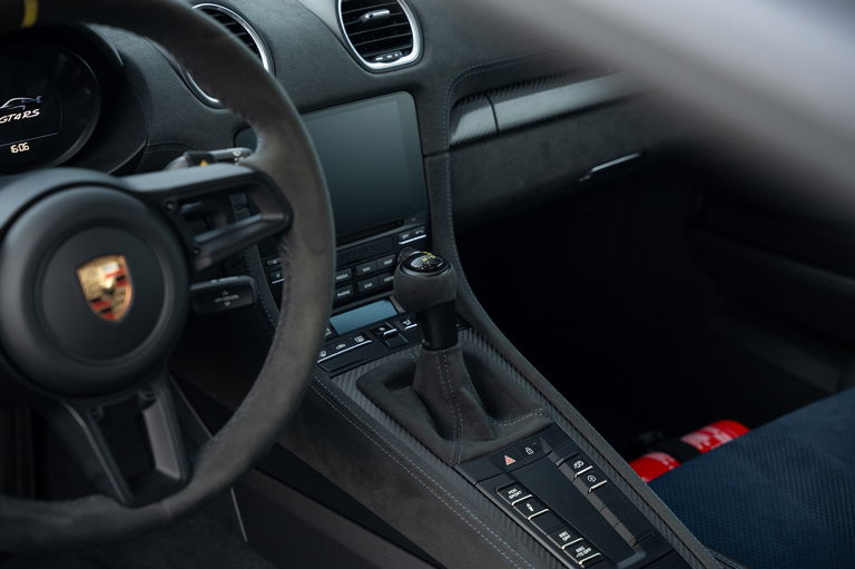 Porsche 718 Cayman GT4 RS