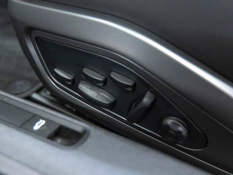 Porsche 992 Carrera T