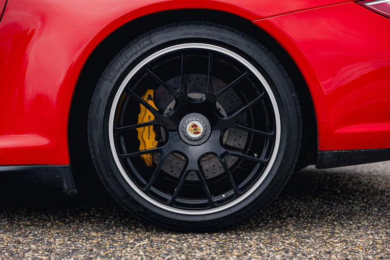 Porsche 997.2 Carrera GTS