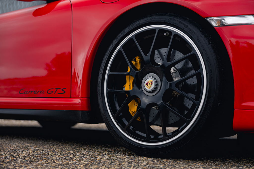 Porsche 997.2 Carrera GTS