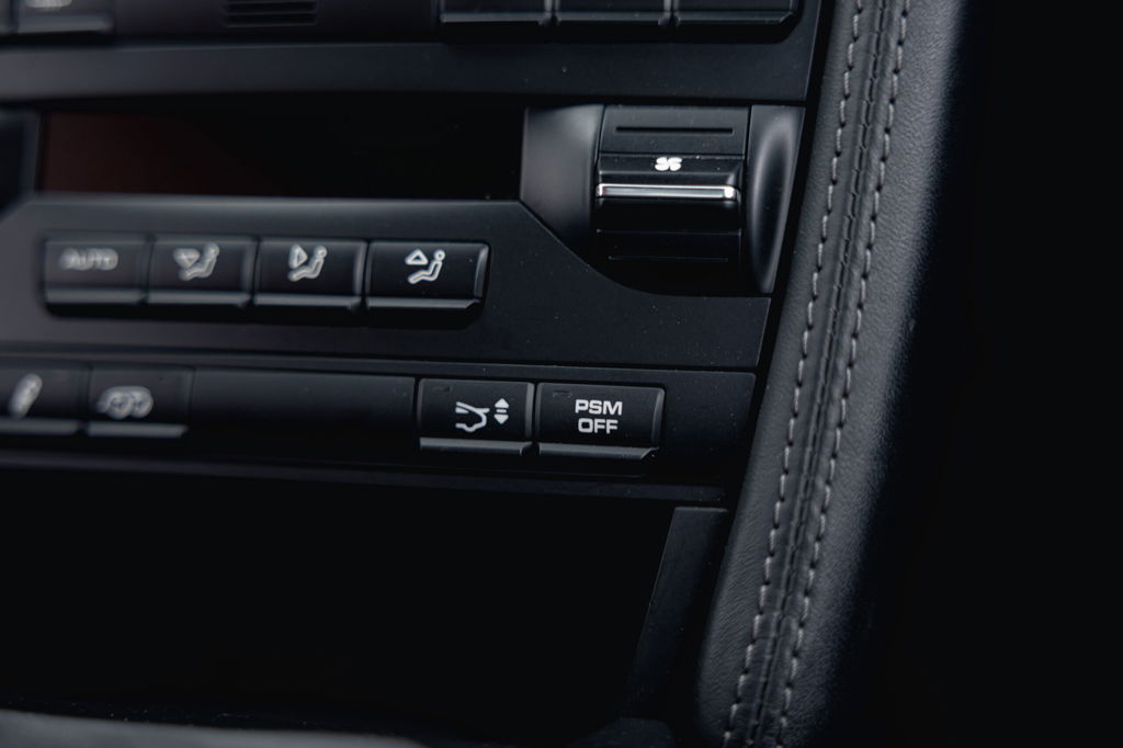 Porsche 997.2 Carrera GTS