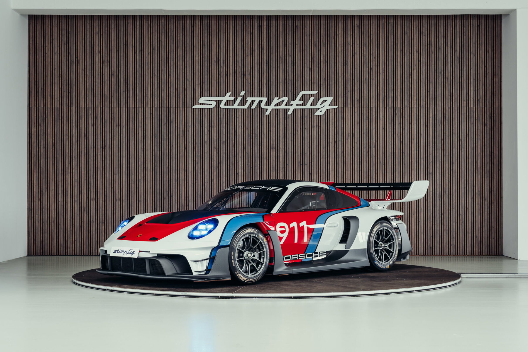 Porsche 911 GT3 R Rennsport 2025 - elferspot.com - Marketplace for