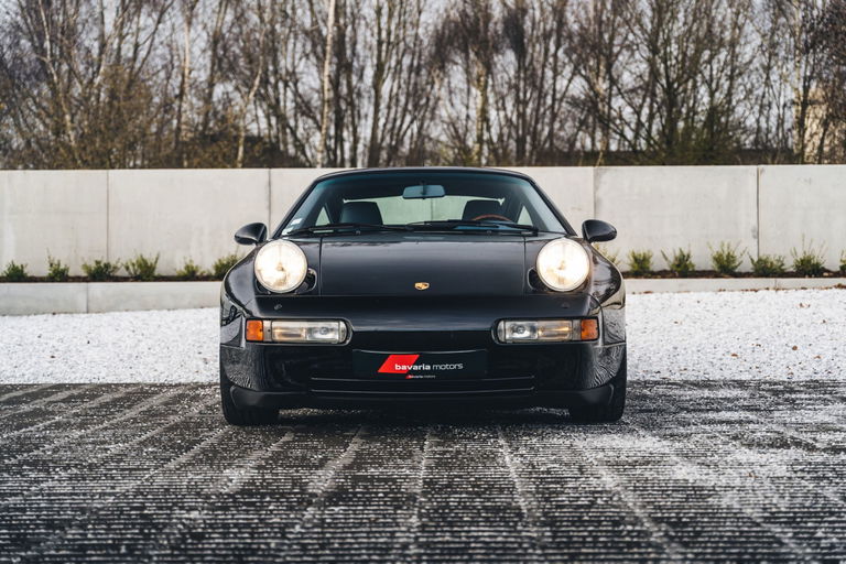 Porsche 928 GTS