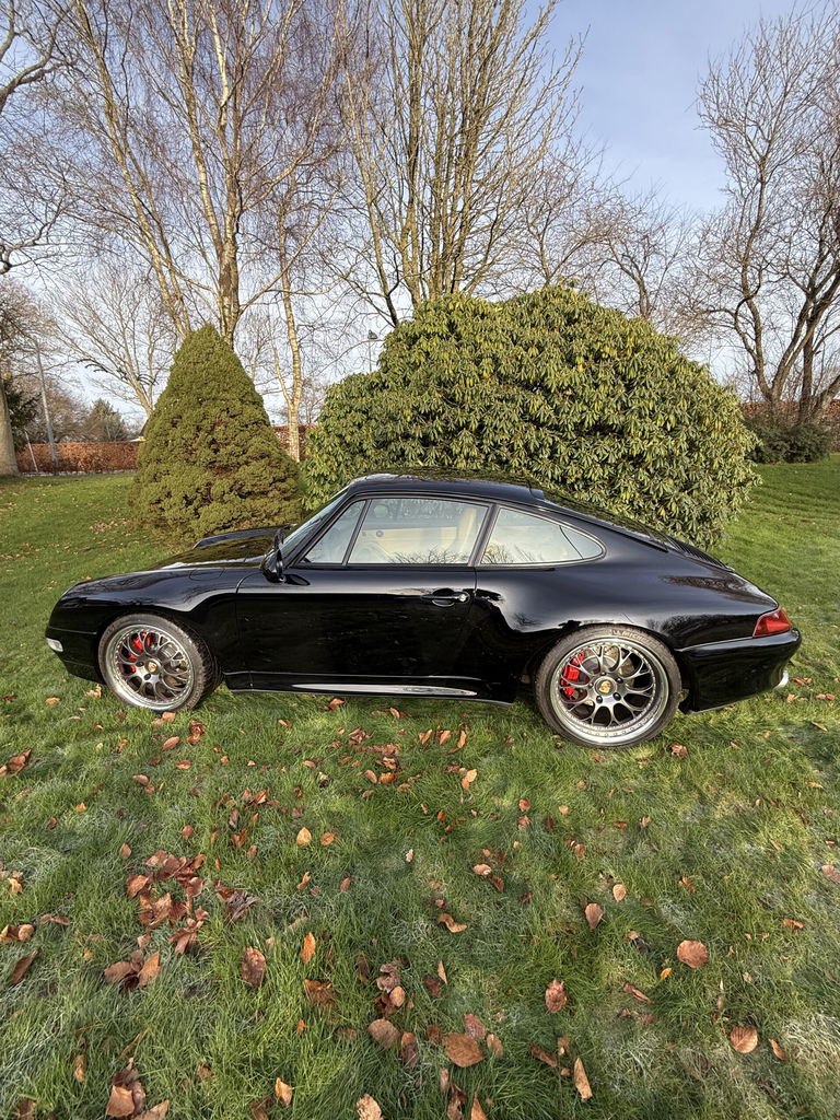 Porsche 993 Carrera 4S