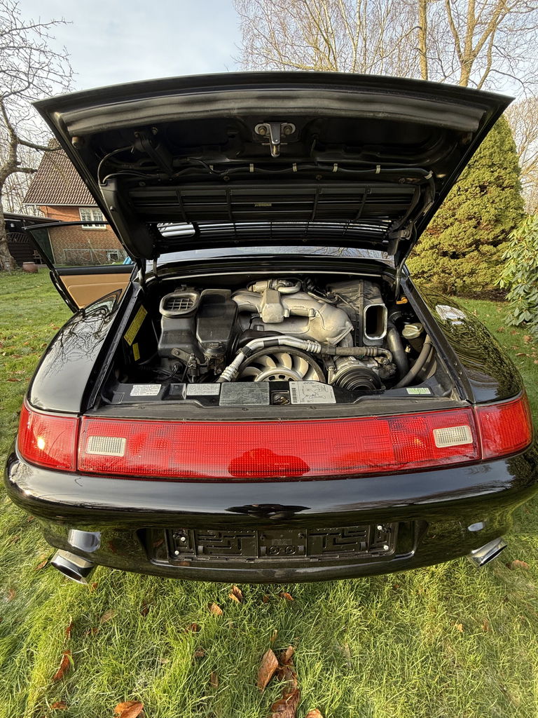Porsche 993 Carrera 4S