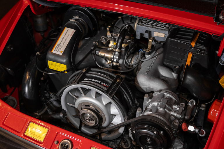 Porsche 911 Carrera 3.2