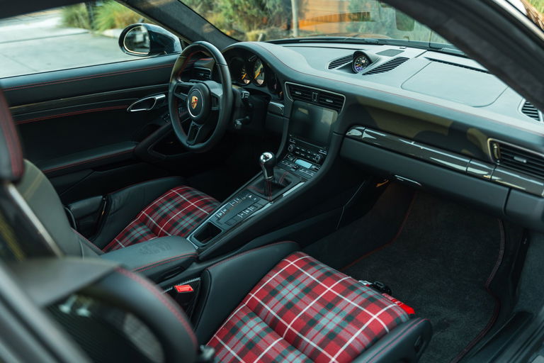 Porsche 991 GT3 Touring