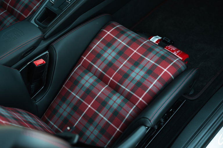 Porsche 991 GT3 Touring