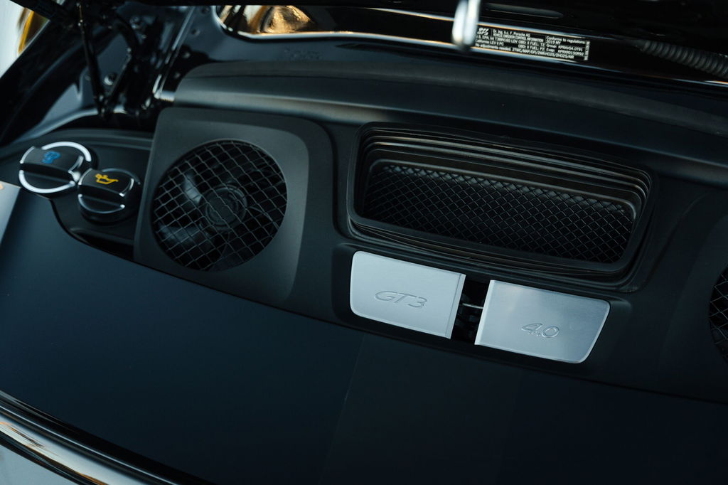 Porsche 991 GT3 Touring