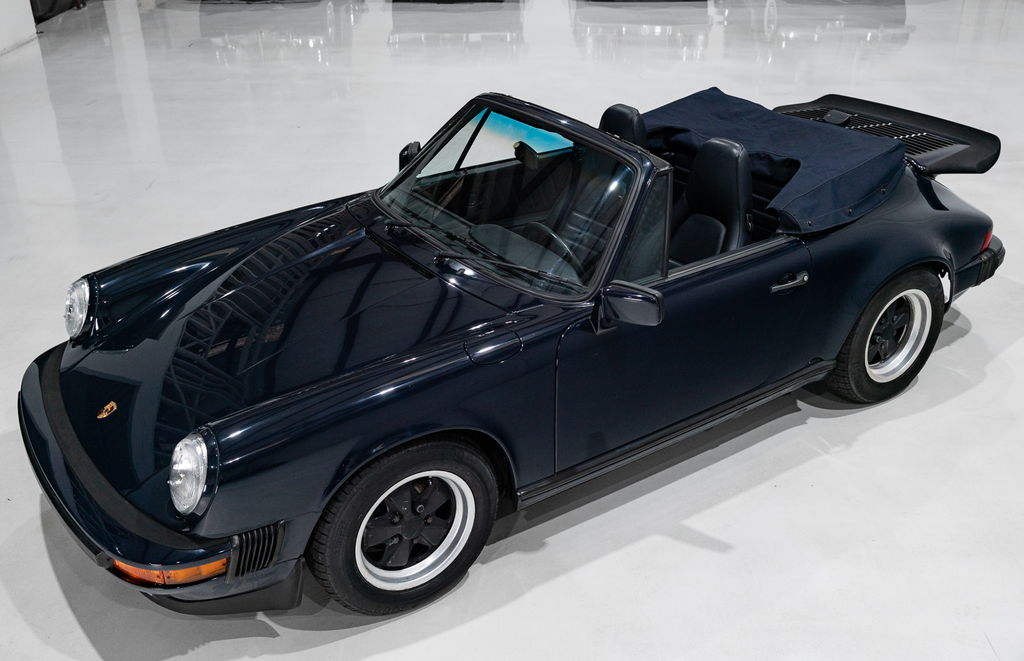 Porsche 911 Carrera 3.2 (US)