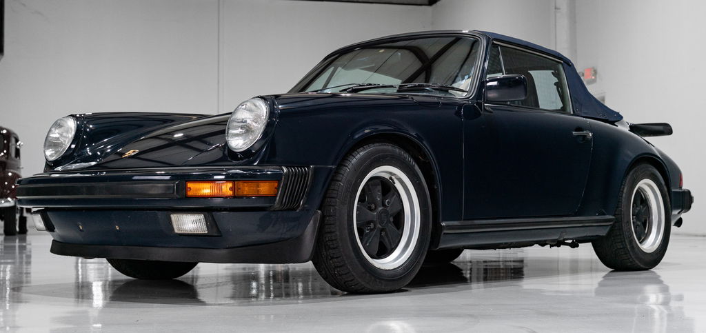 Porsche 911 Carrera 3.2 (US)