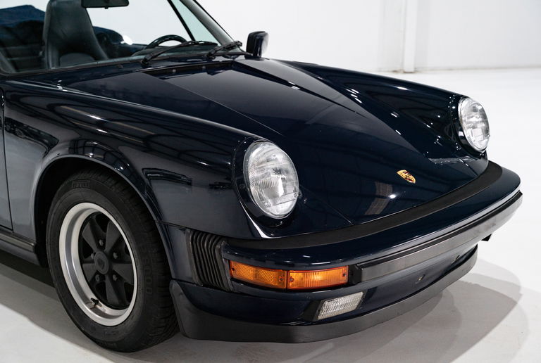 Porsche 911 Carrera 3.2 (US)